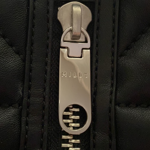 Drawstring soft leather backpack purse - Picture 4 of 9